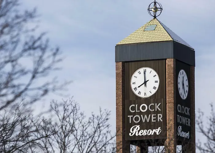 Hotel Clock Tower And Conference Center - 3*